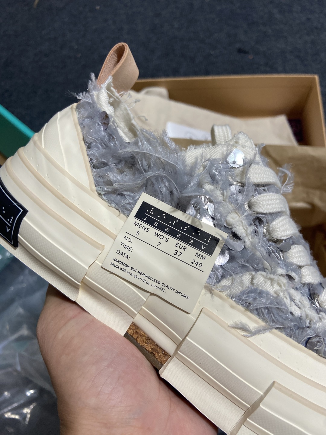 
东莞纯原版本 xVESSEL G.O.P. Low 全硫化乞丐鞋
吴建豪主理品牌 解构重叠厚底软木低帮