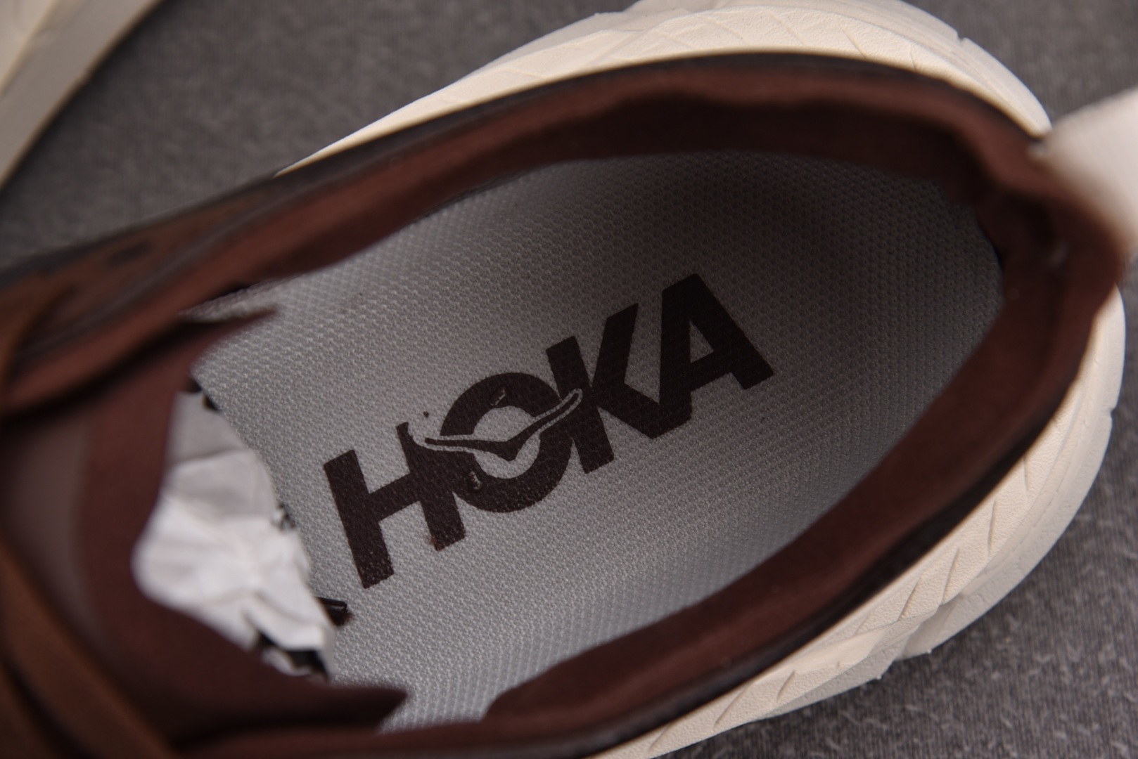 HOKA轻跑 尺码36-45

纯原版出品-Hoka One One Mafate SPeed 4 Li