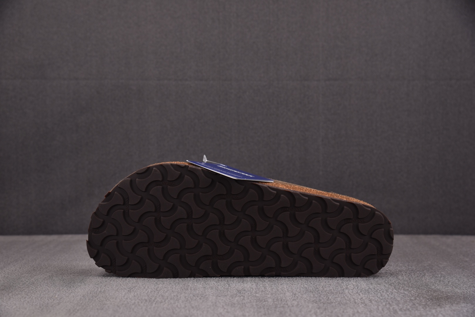博肯 尺码36-45

纯原出品-Birkenstock Naples Coffee 咖啡色 YZ022