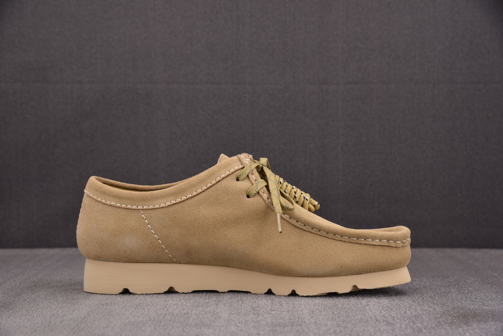 乐福 尺码36-45

纯原出品-Clarks 其乐 Wallebee 老钱风 乐福风格袋鼠鞋 YZ02