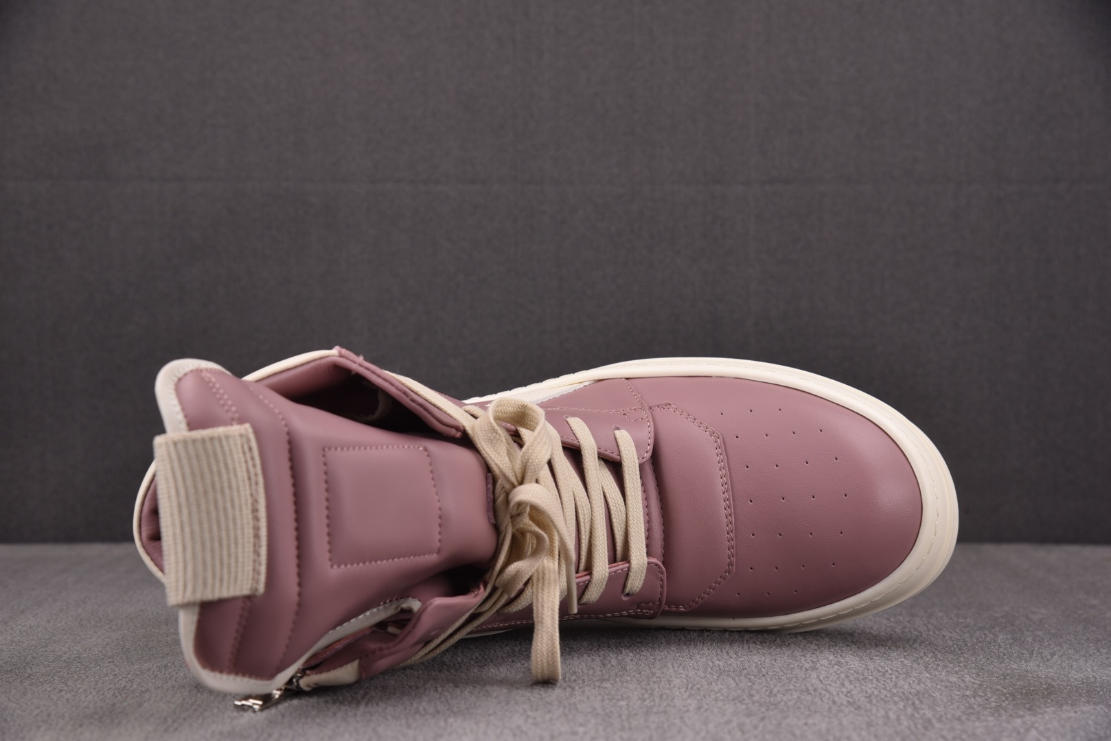 欧文斯 尺码36-45

纯原出品-RICK OWENSRO Geobasket RO欧文斯Rickow