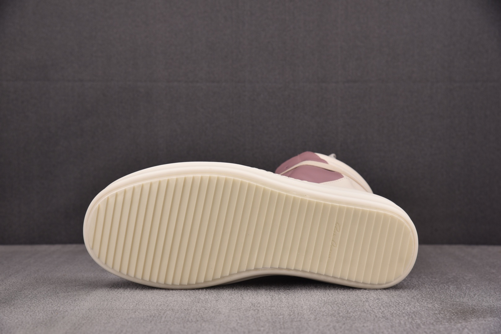 欧文斯 尺码36-45

纯原出品-RICK OWENSRO Geobasket RO欧文斯Rickow