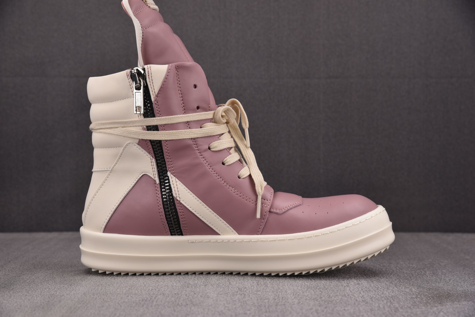 欧文斯 尺码36-45

纯原出品-RICK OWENSRO Geobasket RO欧文斯Rickow