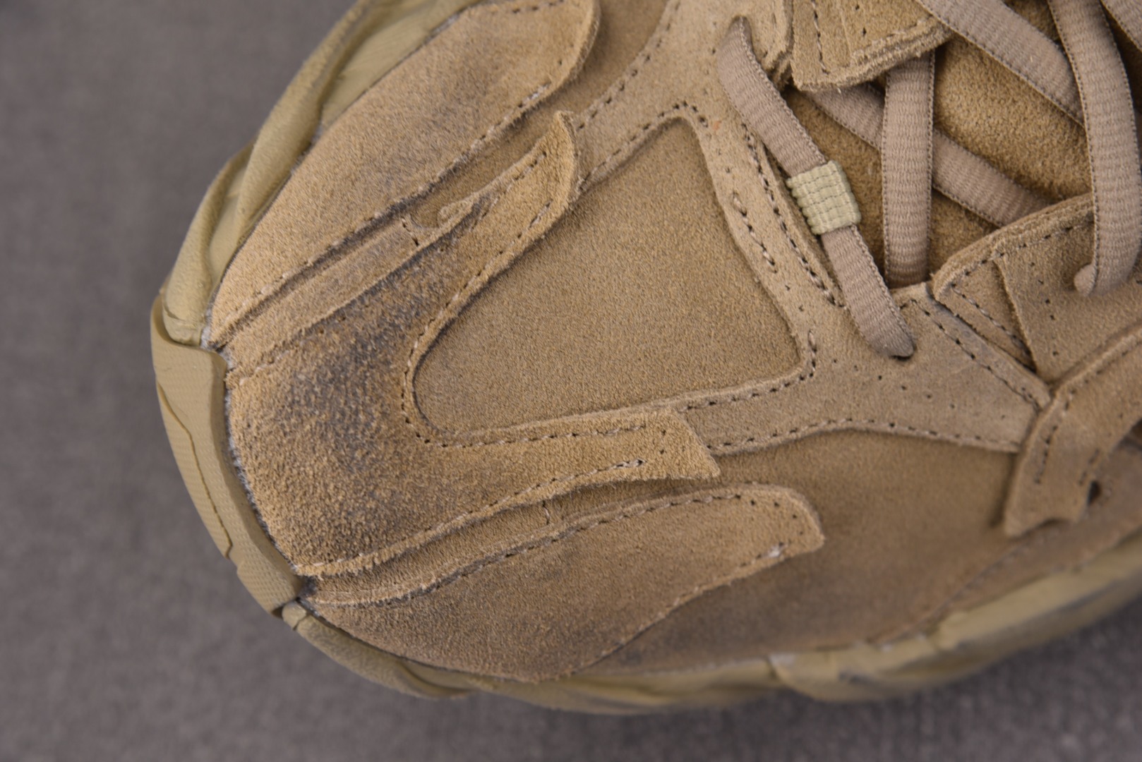 巴黎 尺码35-46

纯原出品-Balenciaga Monday Full Beige 全米色 YZ