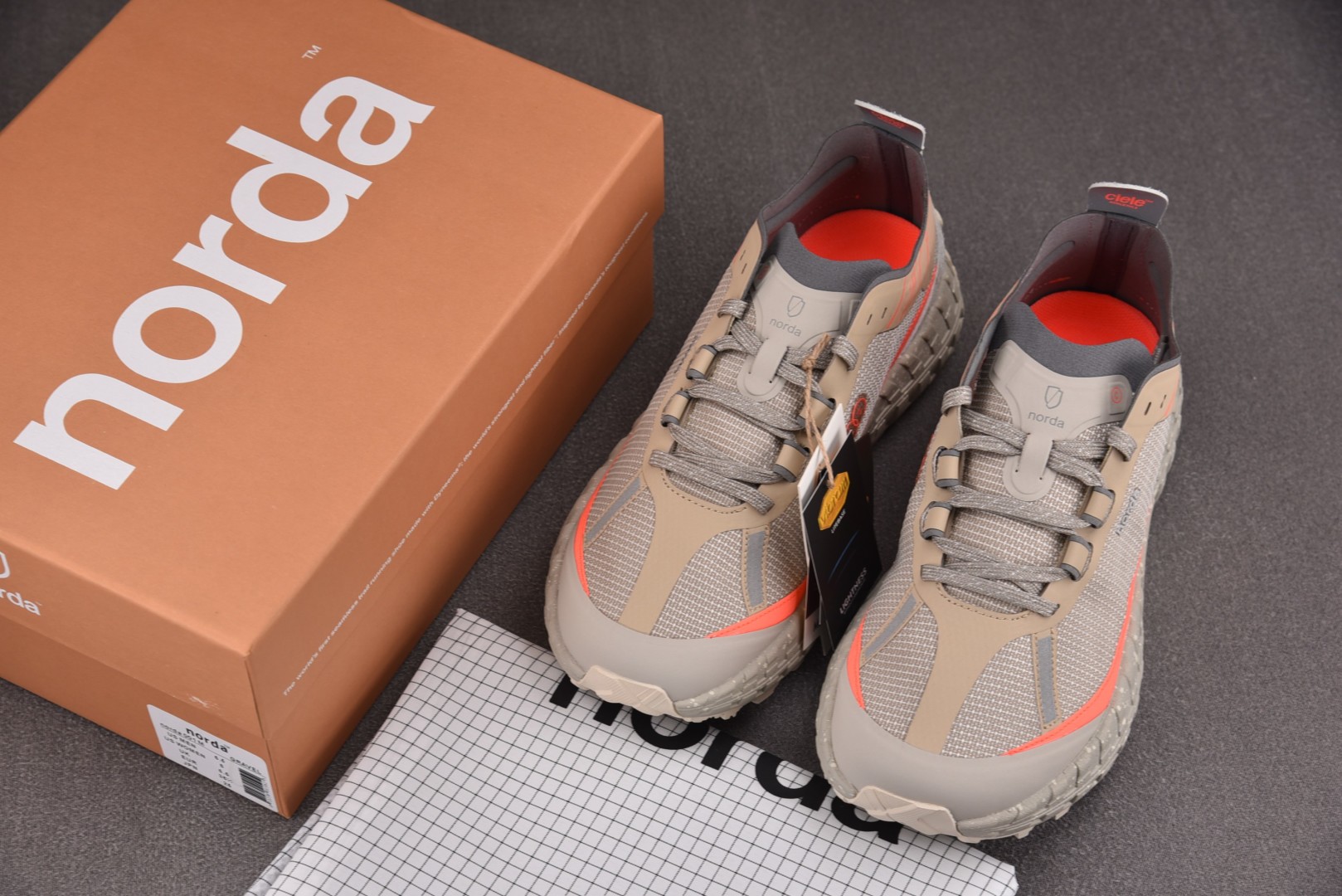 NORDA 尺码39-45

纯原版出品-NORDA 001 Anti SliP Wear Resist