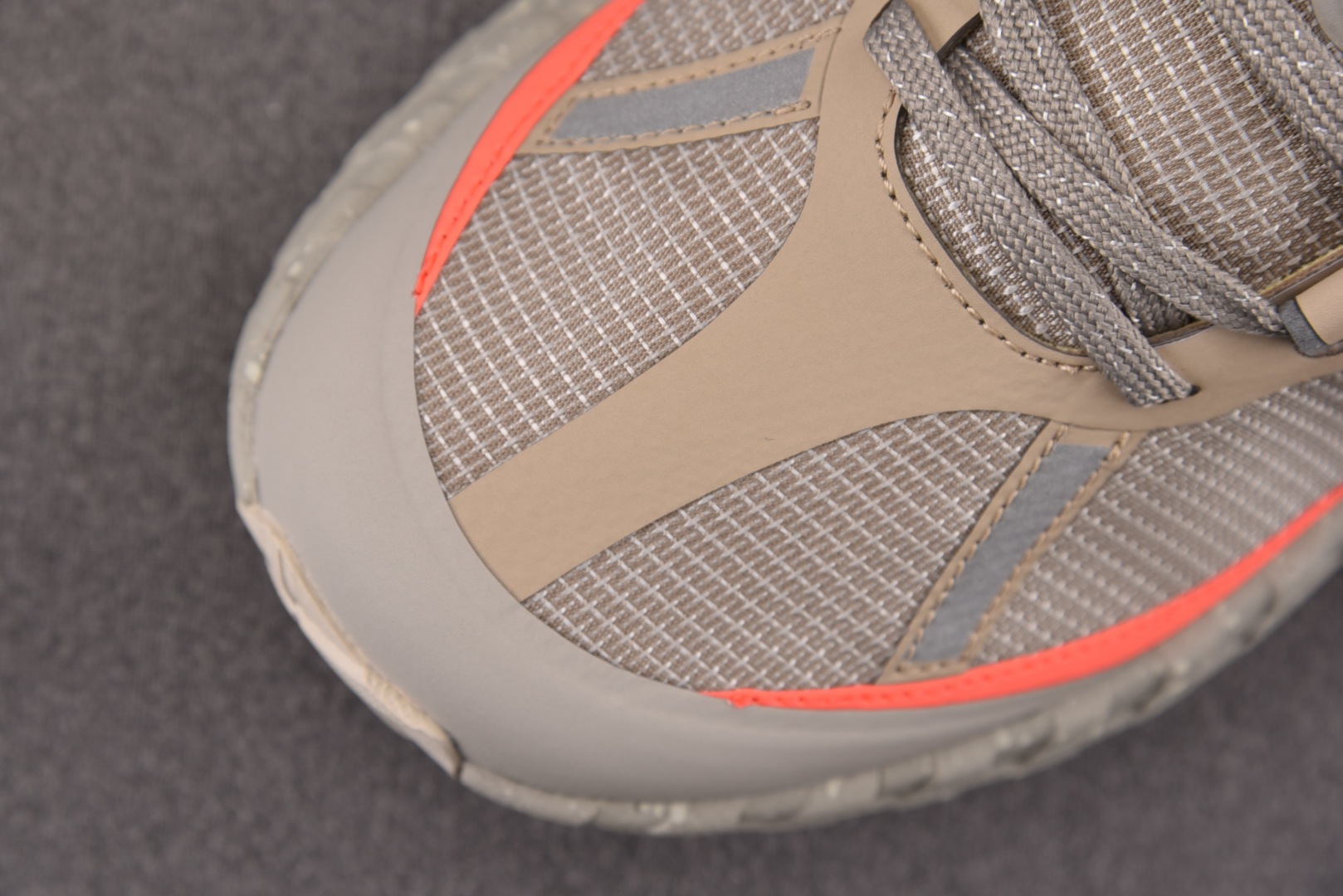 NORDA 尺码39-45

纯原版出品-NORDA 001 Anti SliP Wear Resist