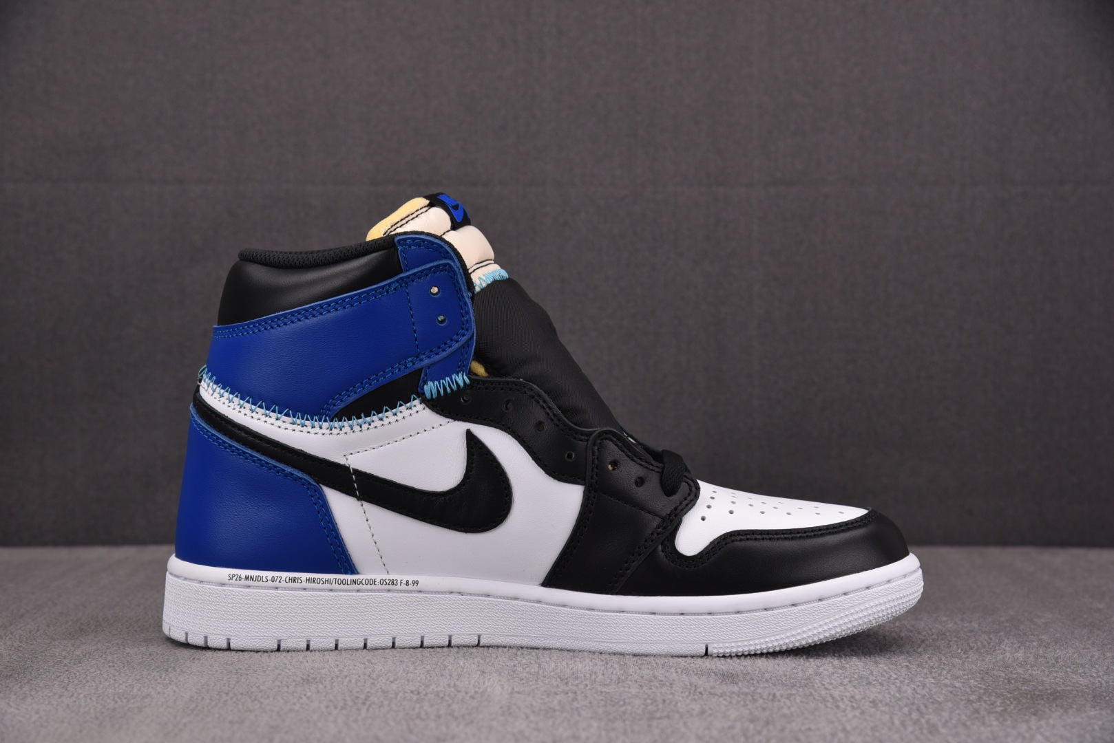 AJ1高帮 尺码36-47.5

纯原出品-Union × Fragment × NK Air Jord