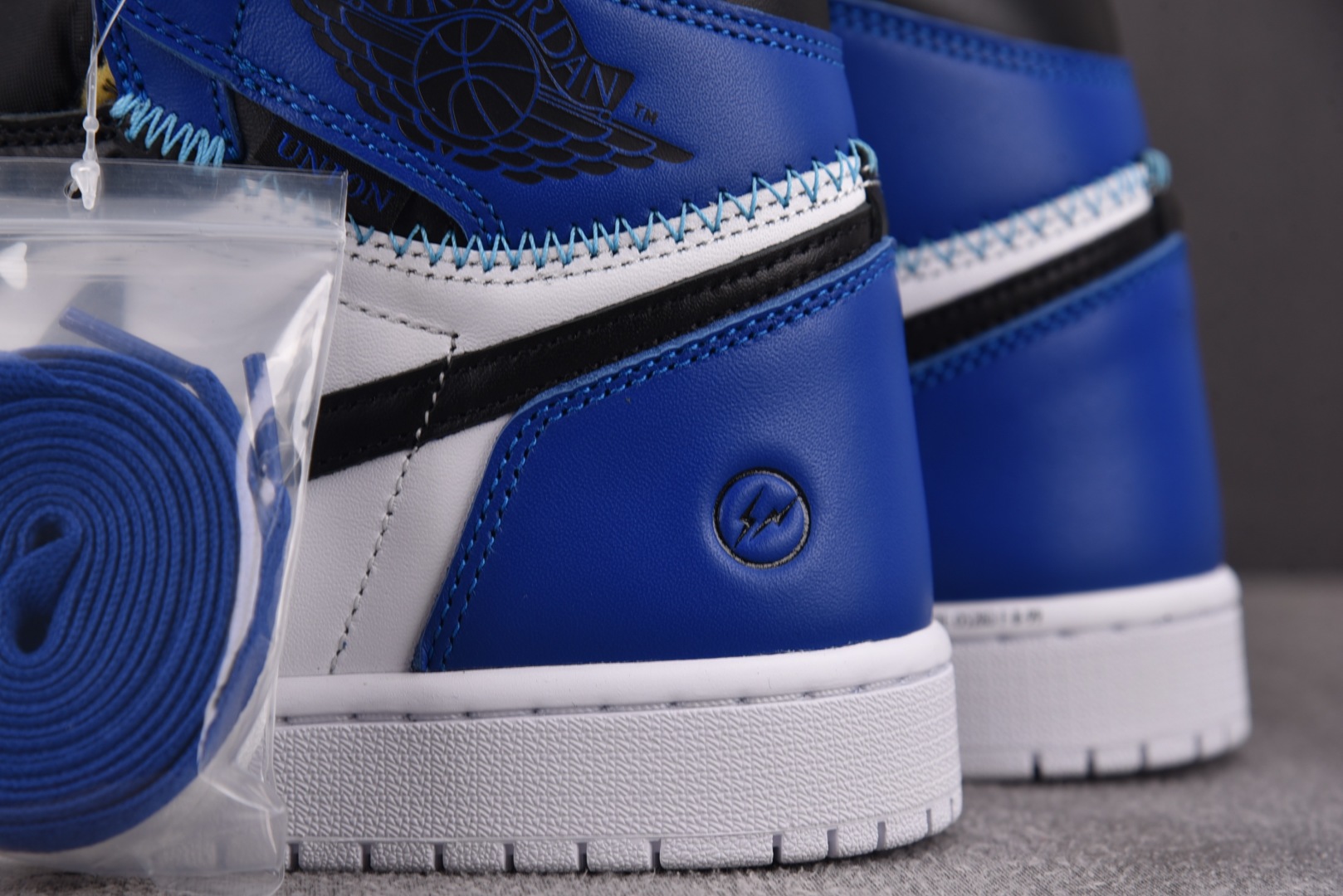 AJ1高帮 尺码36-47.5

纯原出品-Union × Fragment × NK Air Jord