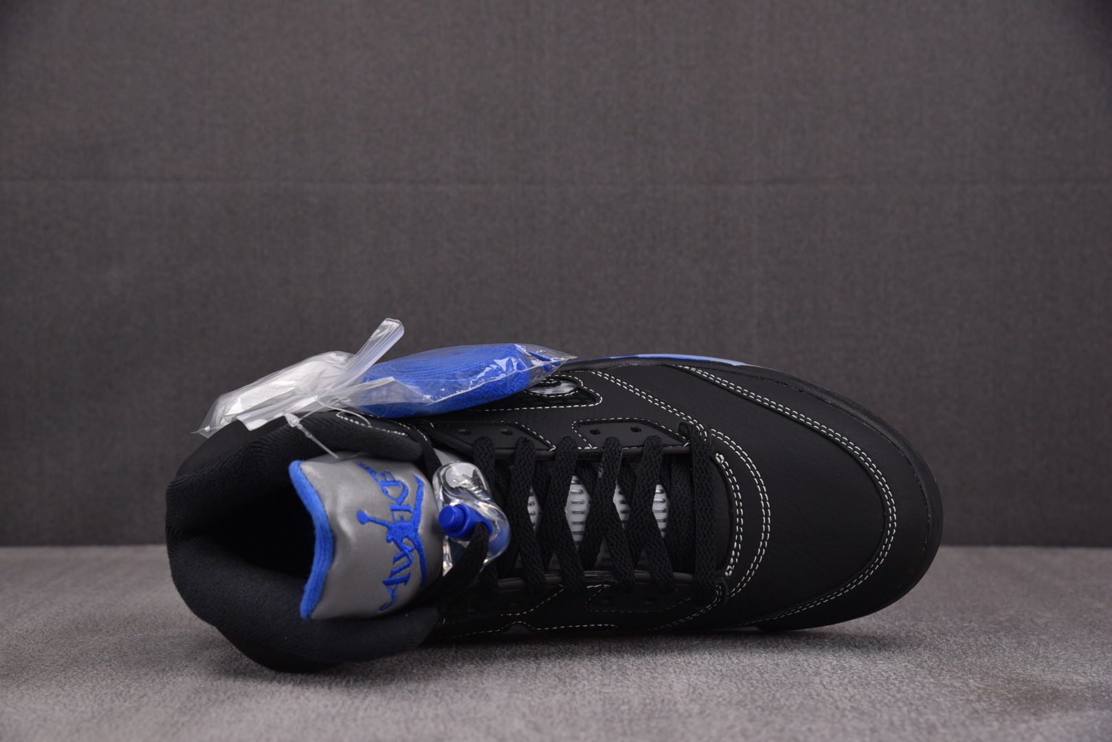 AJ5 尺码40-47.5

纯原出品-Air Jordan 5 Retro Awake NY Blac