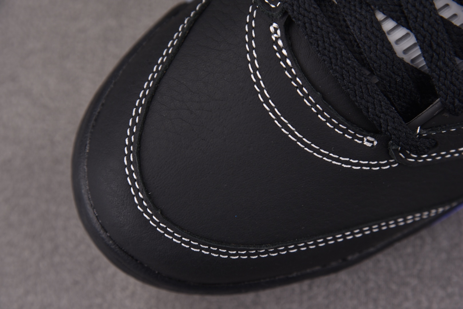 AJ5 尺码40-47.5

纯原出品-Air Jordan 5 Retro Awake NY Blac