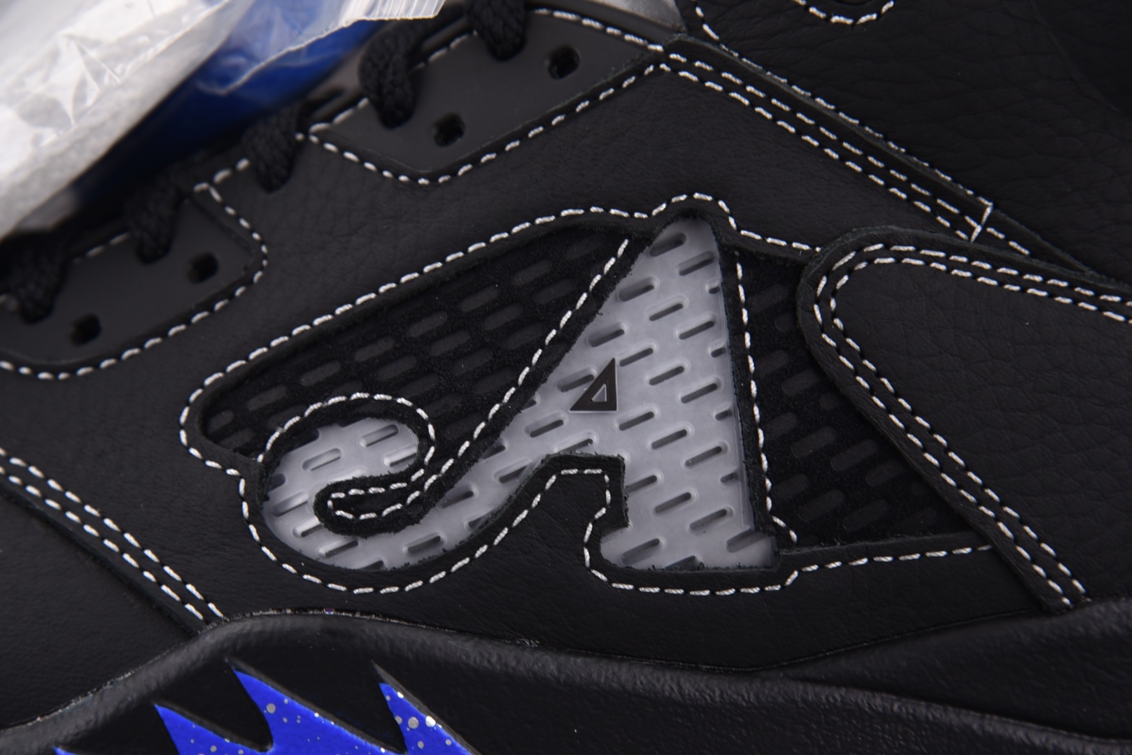 AJ5 尺码40-47.5

纯原出品-Air Jordan 5 Retro Awake NY Blac