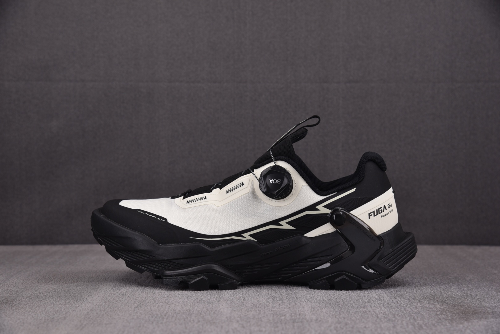 凯乐 尺码36-45

纯原出品-Kailas Fuga Du Boa 凯乐石登山鞋 白黑 KSA YZ