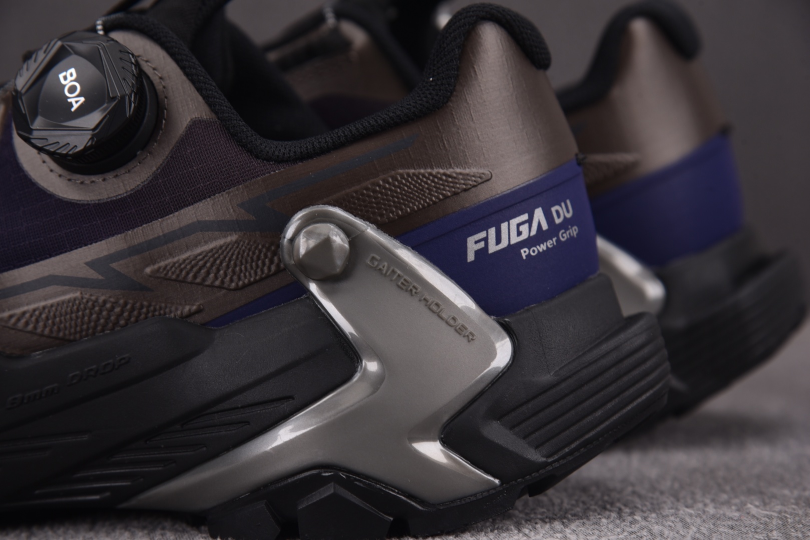 凯乐 尺码36-45

纯原出品-Kailas Fuga Du Boa 凯乐石登山鞋 黑褐色 YZ007