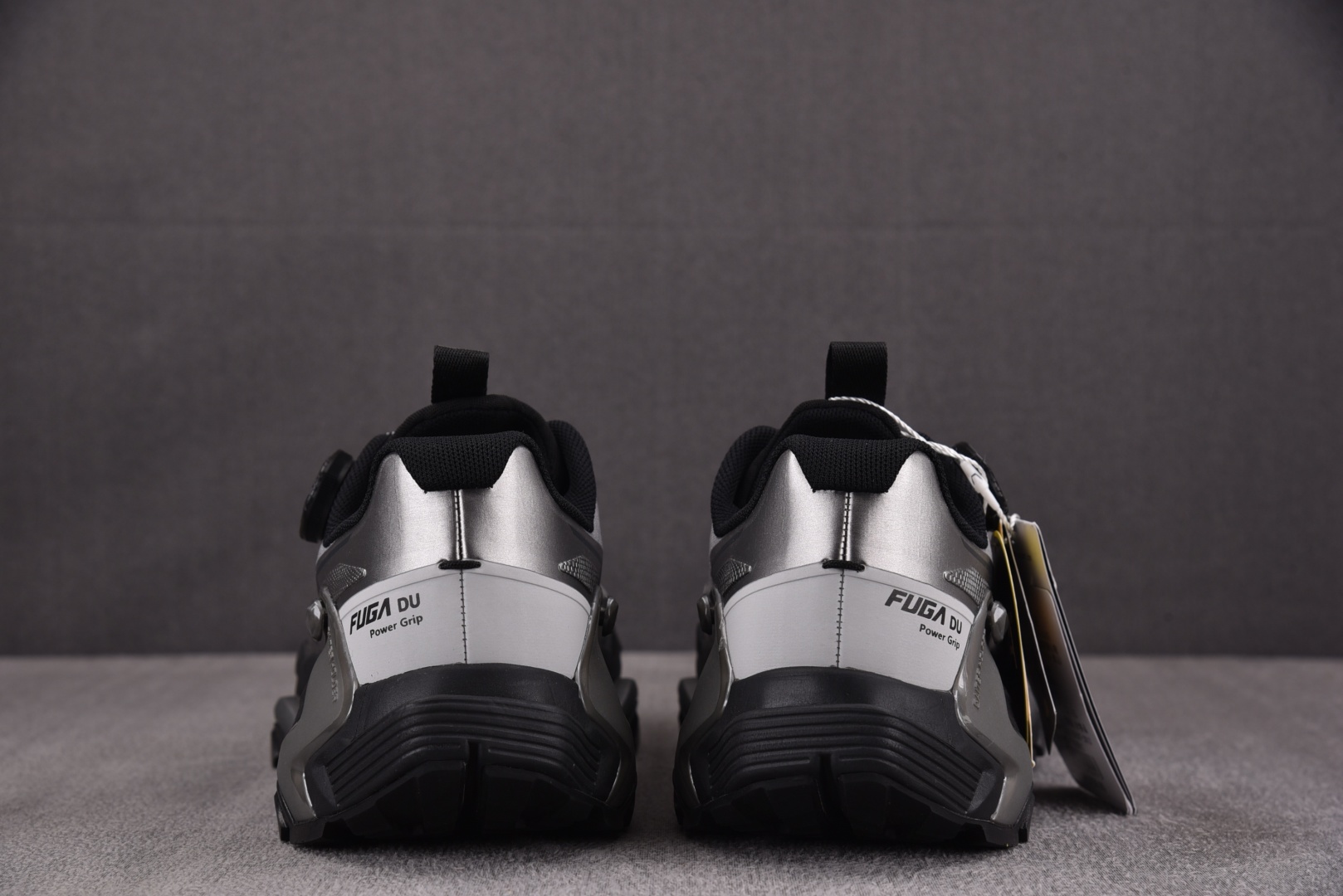 凯乐 尺码36-45

纯原出品-Kailas Fuga Du Boa 凯乐石登山鞋 银灰 YZ007
