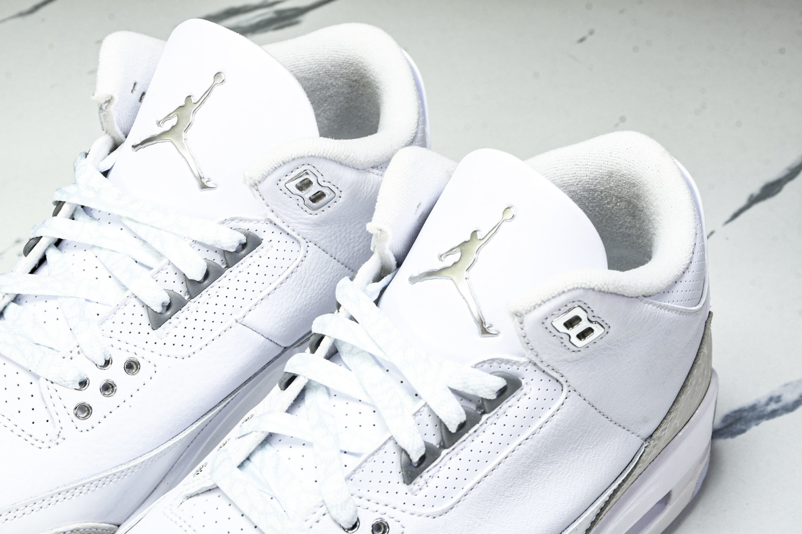 AJ3白猫 尺码40-47.5

纯原出品-Air Jordan 3 Retro Pure Money 