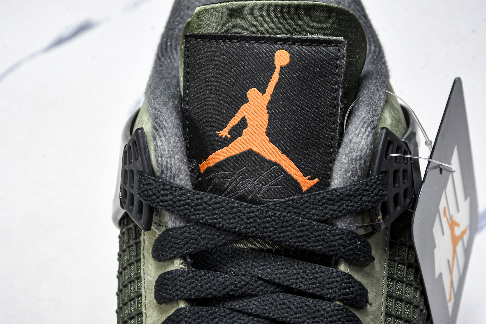 AJ4 军绿 尺码40-48.5

纯原出品-Air Jordan 4 Retro OG SP Unde
