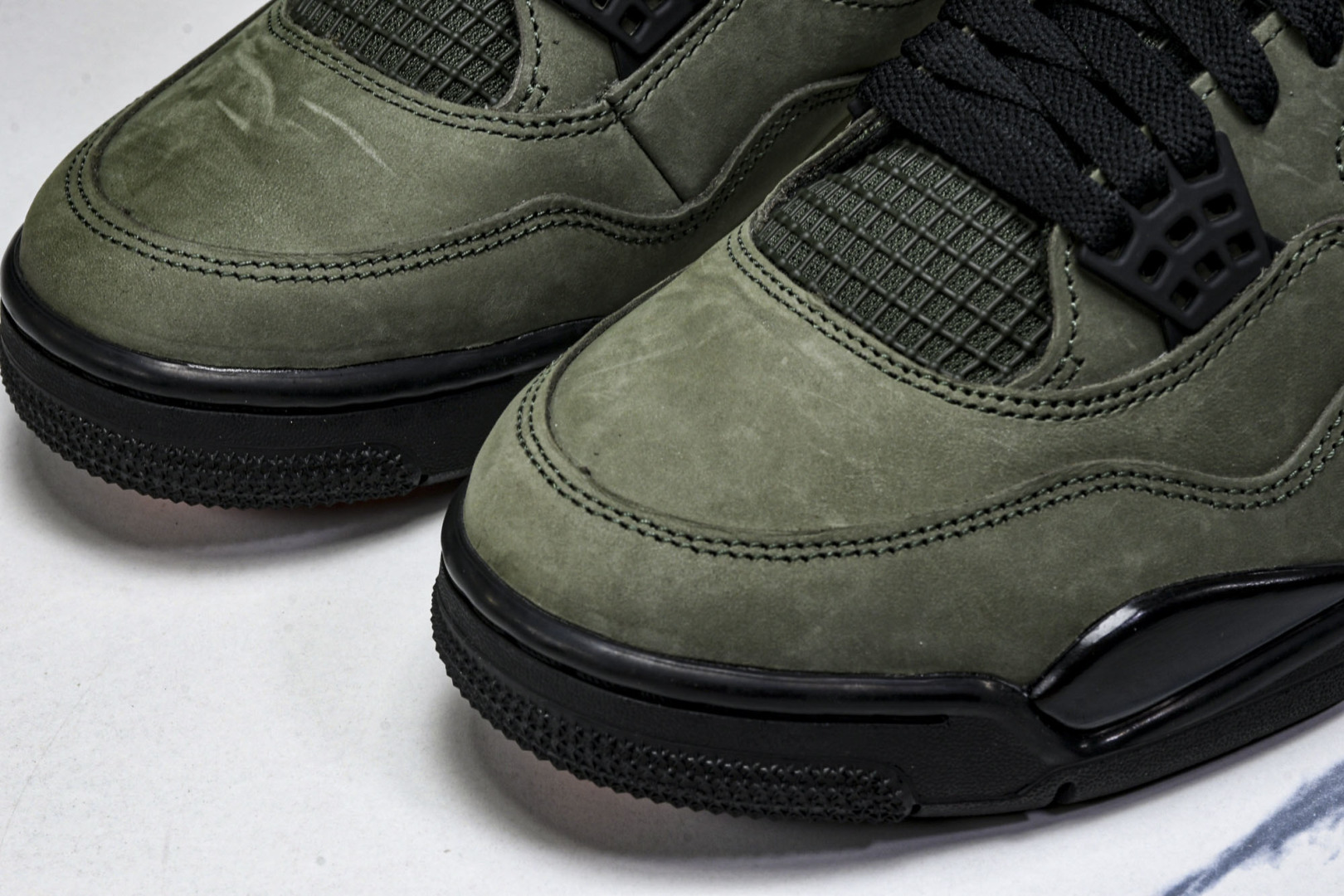 AJ4 军绿 尺码40-48.5

纯原出品-Air Jordan 4 Retro OG SP Unde