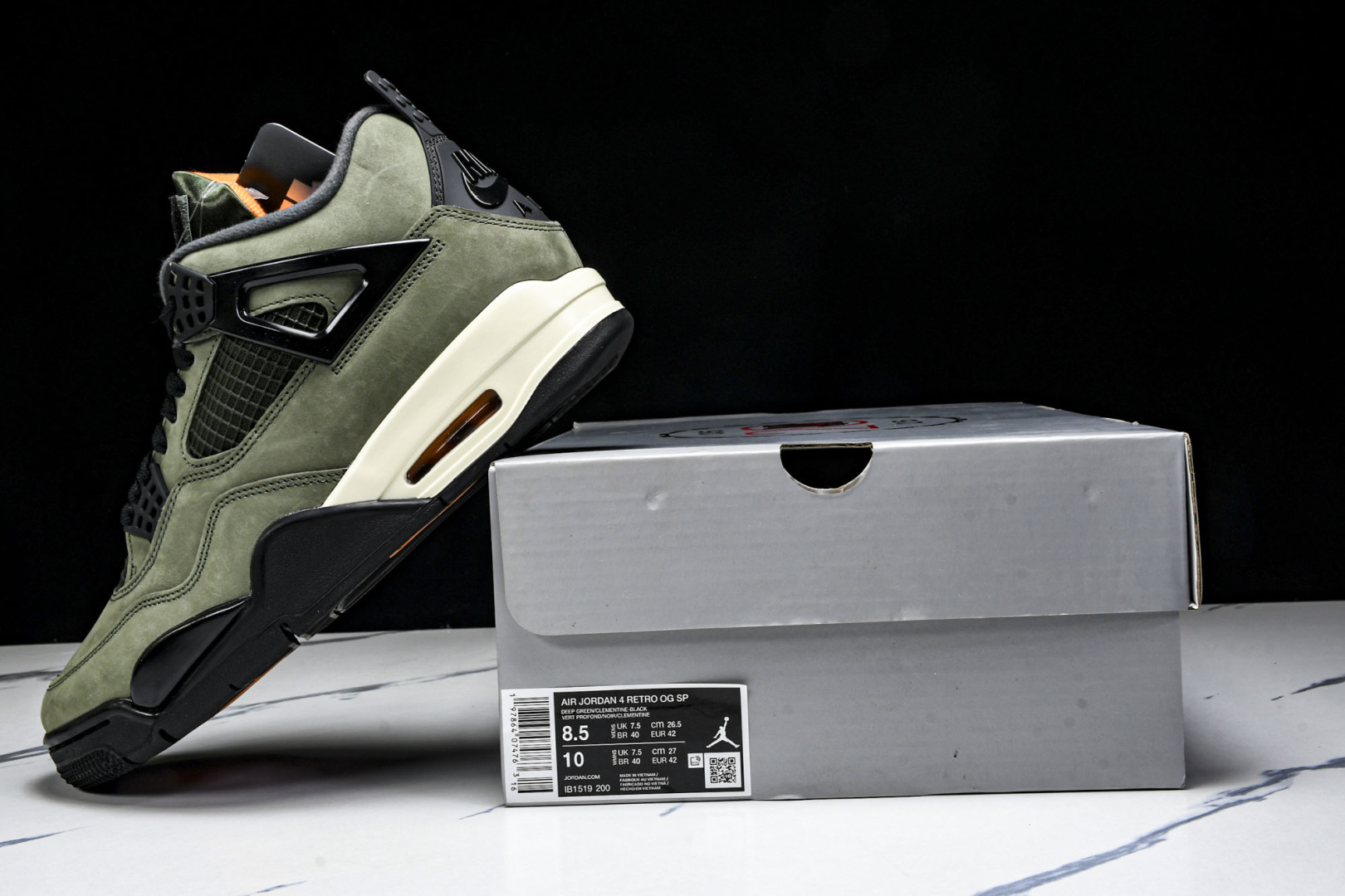 AJ4 军绿 尺码40-48.5

纯原出品-Air Jordan 4 Retro OG SP Unde