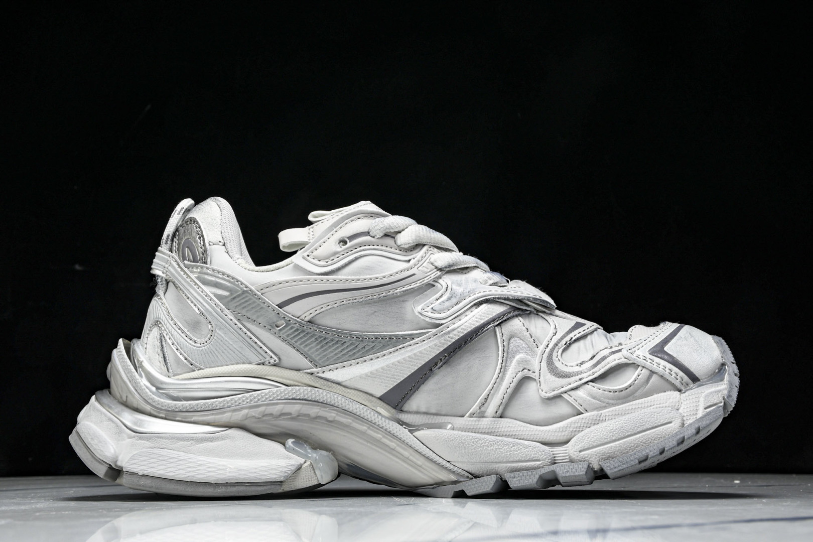 巴黎 尺码35-46

纯原版出品-Balenciaga Runner.2 Nylon 巴黎世家8.0 
