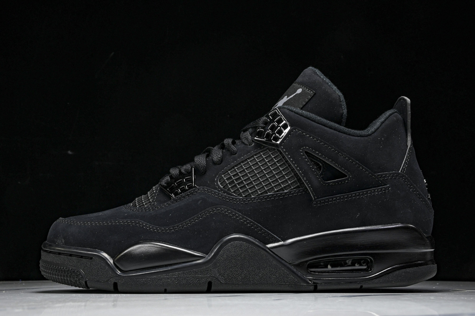 AJ4黑猫 尺码40-47.5

纯原版出品-Air Jordan 4 Black Cat AJ4 黑猫
