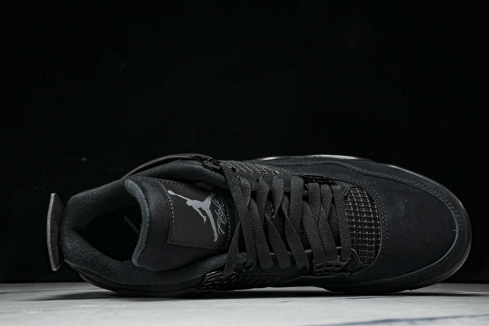 AJ4黑猫 尺码40-47.5

纯原版出品-Air Jordan 4 Black Cat AJ4 黑猫