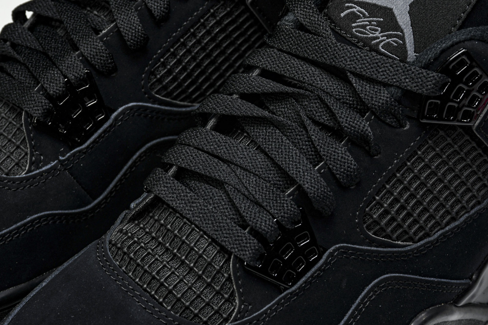 AJ4黑猫 尺码40-47.5

纯原版出品-Air Jordan 4 Black Cat AJ4 黑猫