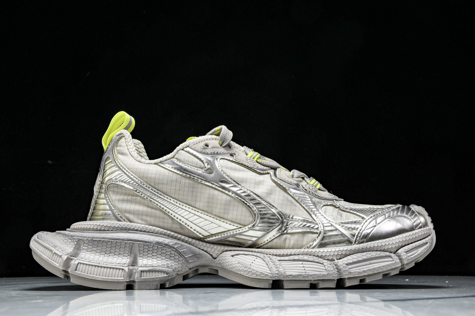 巴黎 尺码36-45 偏大1码

纯原版出品-Balenciaga 3XL 巴黎世家十代潮流跑鞋 WXL