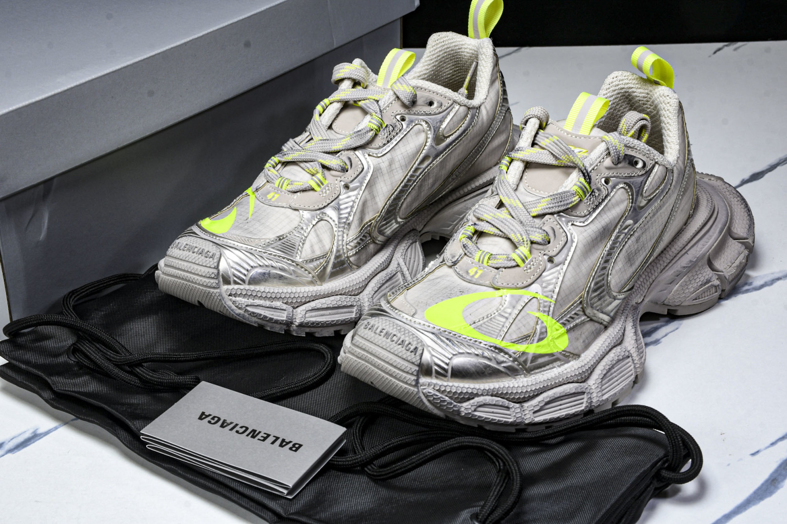 巴黎 尺码36-45 偏大1码

纯原版出品-Balenciaga 3XL 巴黎世家十代潮流跑鞋 WXL