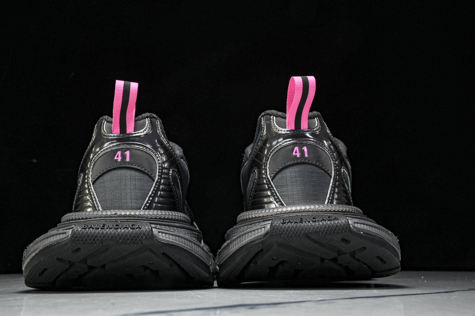 巴黎 尺码36-45 偏大1码

纯原版出品-Balenciaga 3XL 巴黎世家十代潮流跑鞋 WXL