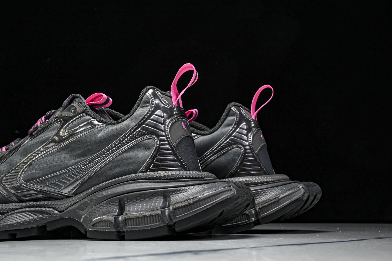 巴黎 尺码36-45 偏大1码

纯原版出品-Balenciaga 3XL 巴黎世家十代潮流跑鞋 WXL