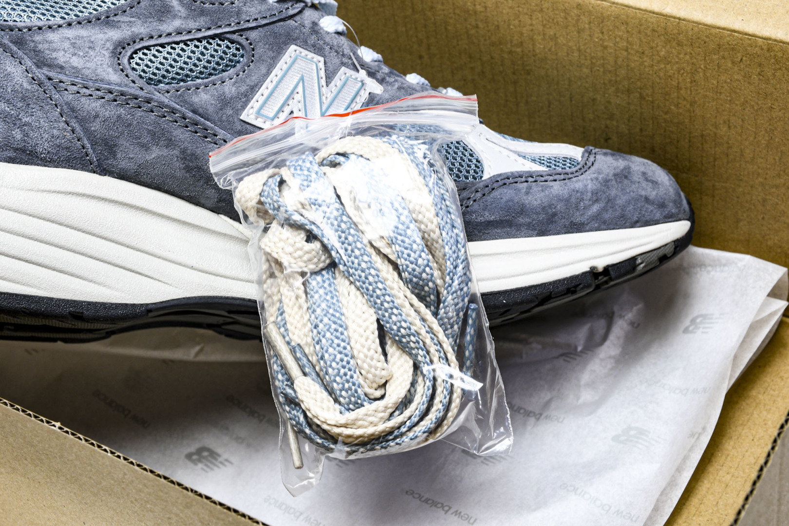 NB991 尺码36-46.5

纯原版出品-New Balance NB 991V2 Made in 