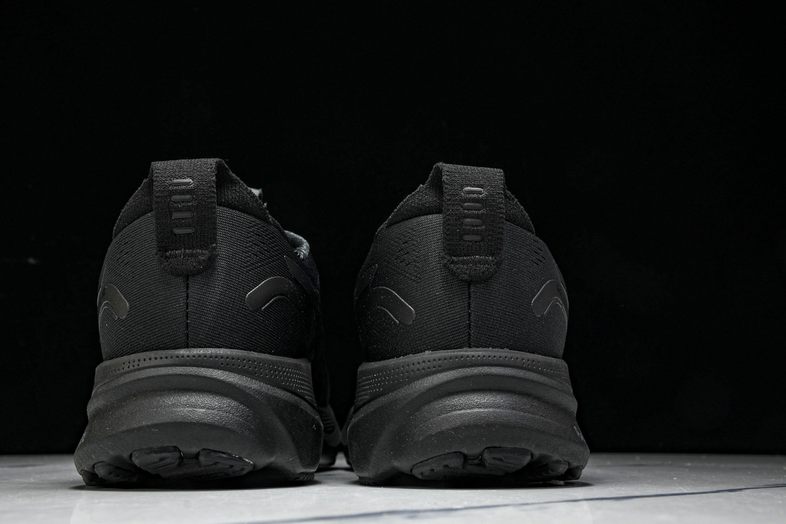  Asics Gel-Kayano 32代 运动休闲透气专业跑鞋 1011C051-001 尺寸 36 