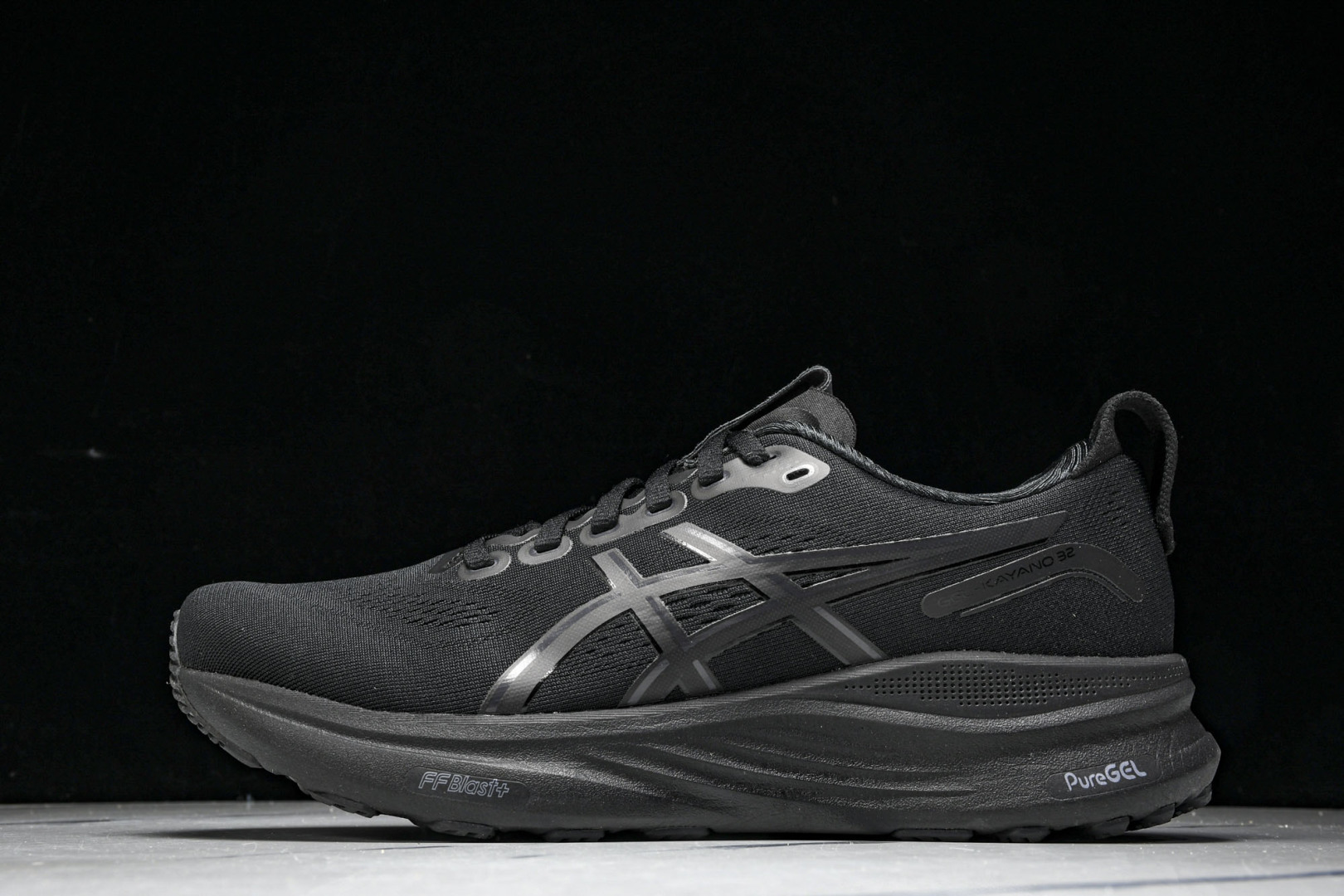  Asics Gel-Kayano 32代 运动休闲透气专业跑鞋 1011C051-001 尺寸 36 