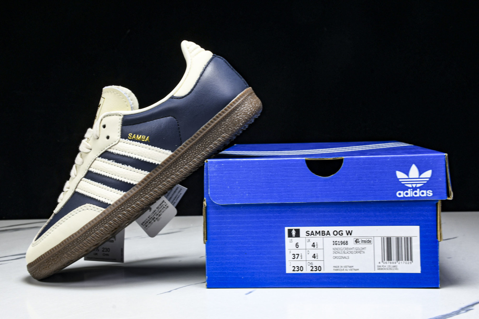  AD Originals 德训 三叶草 SAMBA OG W 男女休闲板鞋 IG1968 尺寸 36 