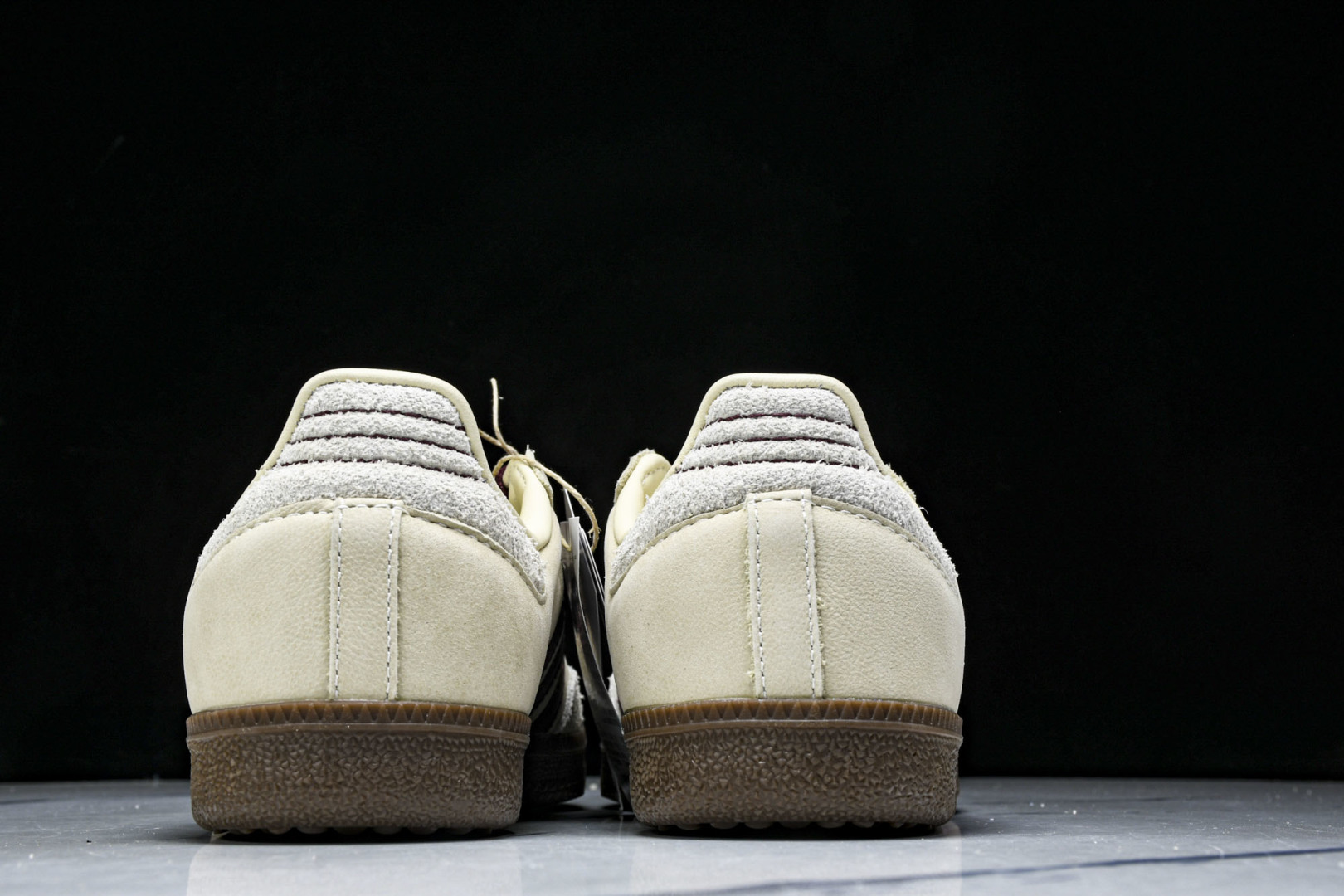  AD Originals 德训 三叶草 SAMBA OG W 男女休闲板鞋 IG1987 尺寸 36 