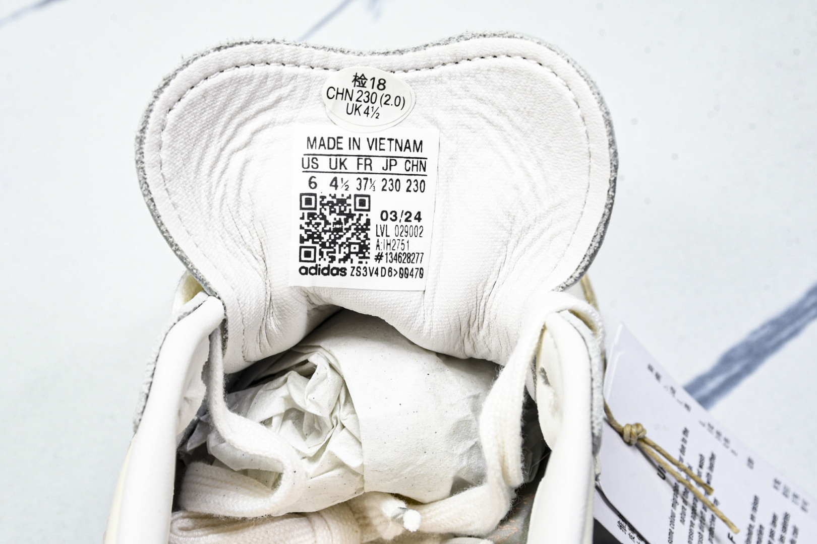 AD Originals 德训 三叶草 SAMBA OG W 男女休闲板鞋 IH2751 尺寸 36 