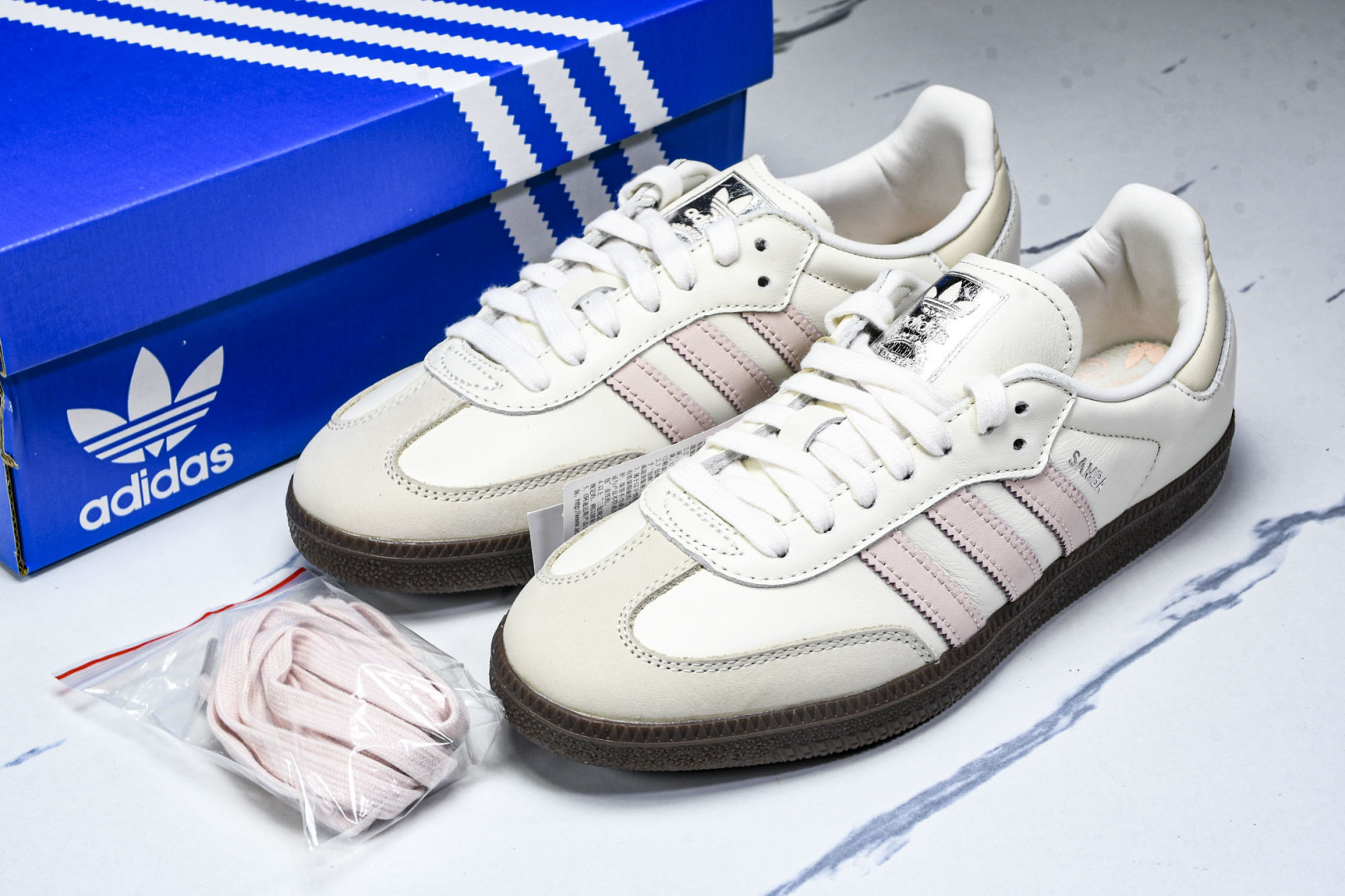  AD Originals 德训 三叶草 SAMBA OG W 男女休闲板鞋 IH2751 尺寸 36 