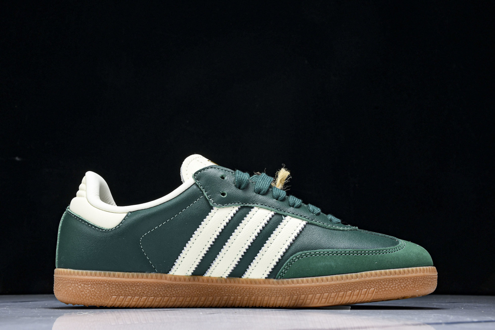  AD Originals 德训 三叶草 SAMBA OG W 男女休闲板鞋 JI3215 尺寸 36 