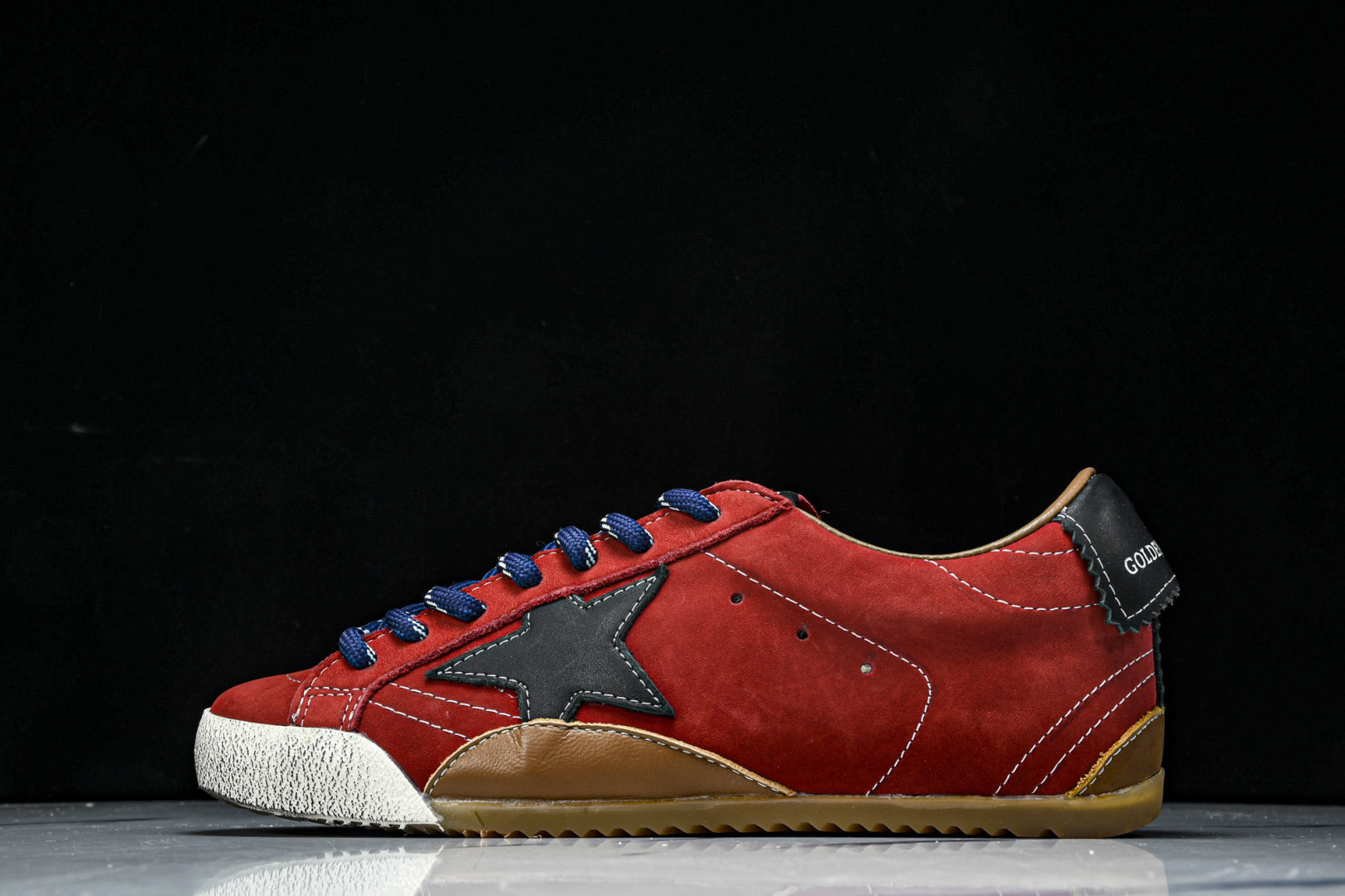 GGDB 尺码35-45

纯原版出品-Golden Goose True Star 25s最新款 小红