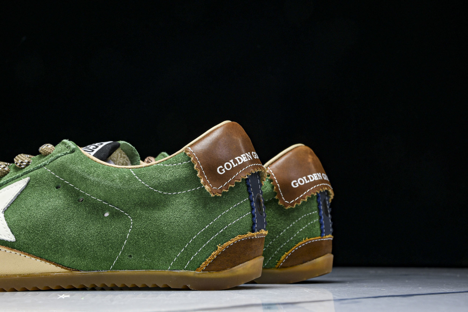 GGDB 尺码35-45

纯原版出品-Golden Goose True Star 25s最新款 小红