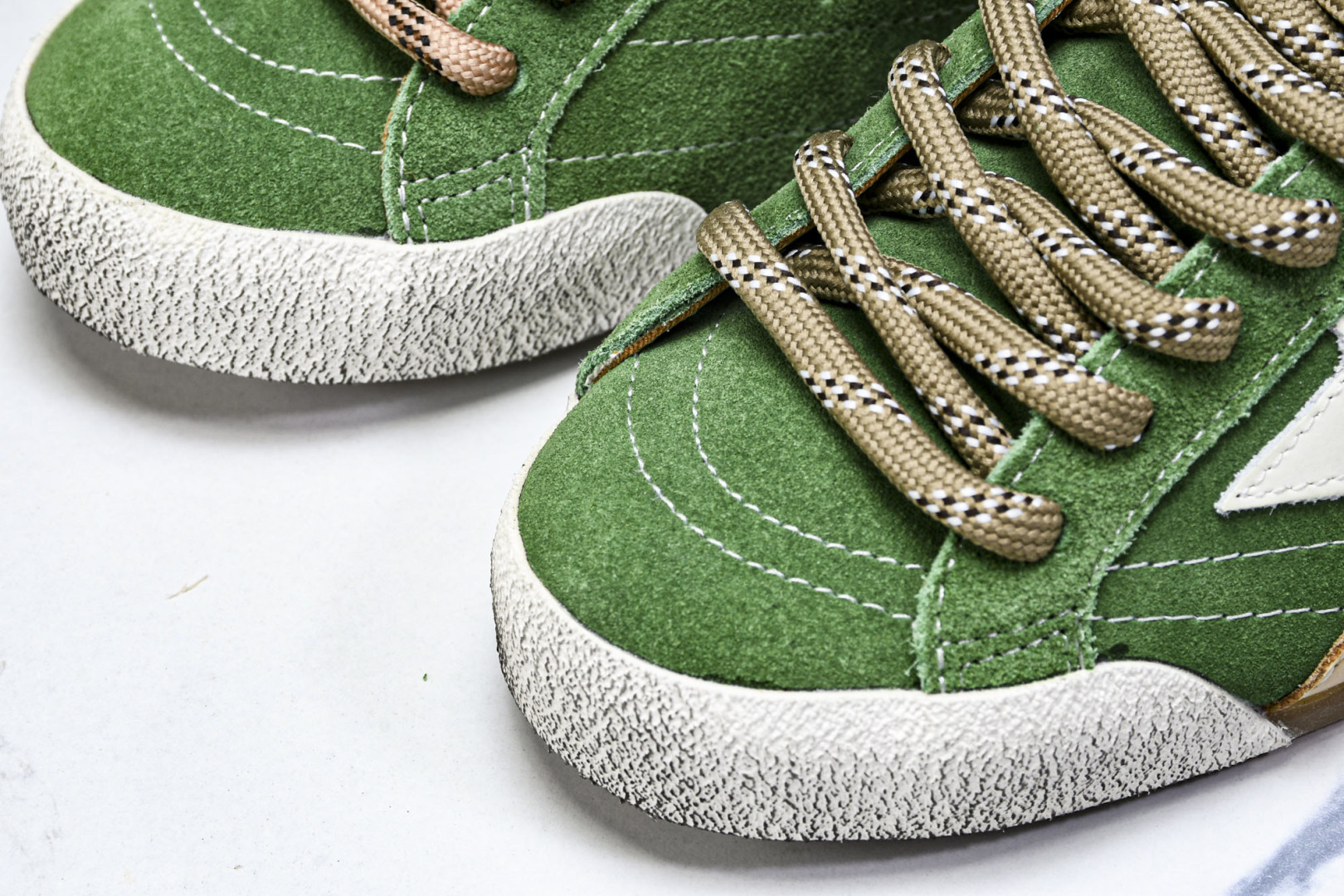 GGDB 尺码35-45

纯原版出品-Golden Goose True Star 25s最新款 小红