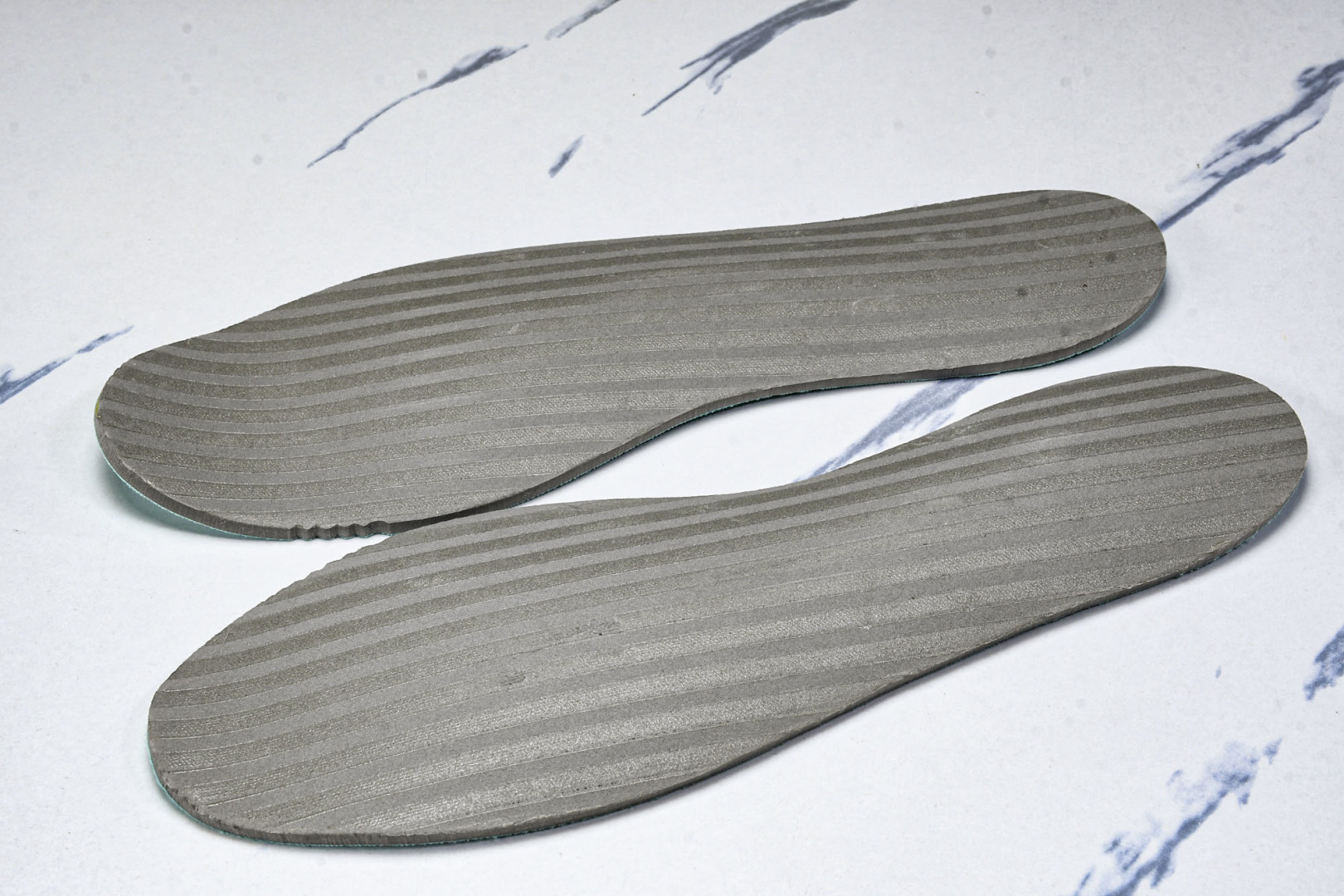 蓝球鞋 尺码39-46

纯原版出品-Sabrina 2 “White Noise”舒适百搭 防滑耐磨 