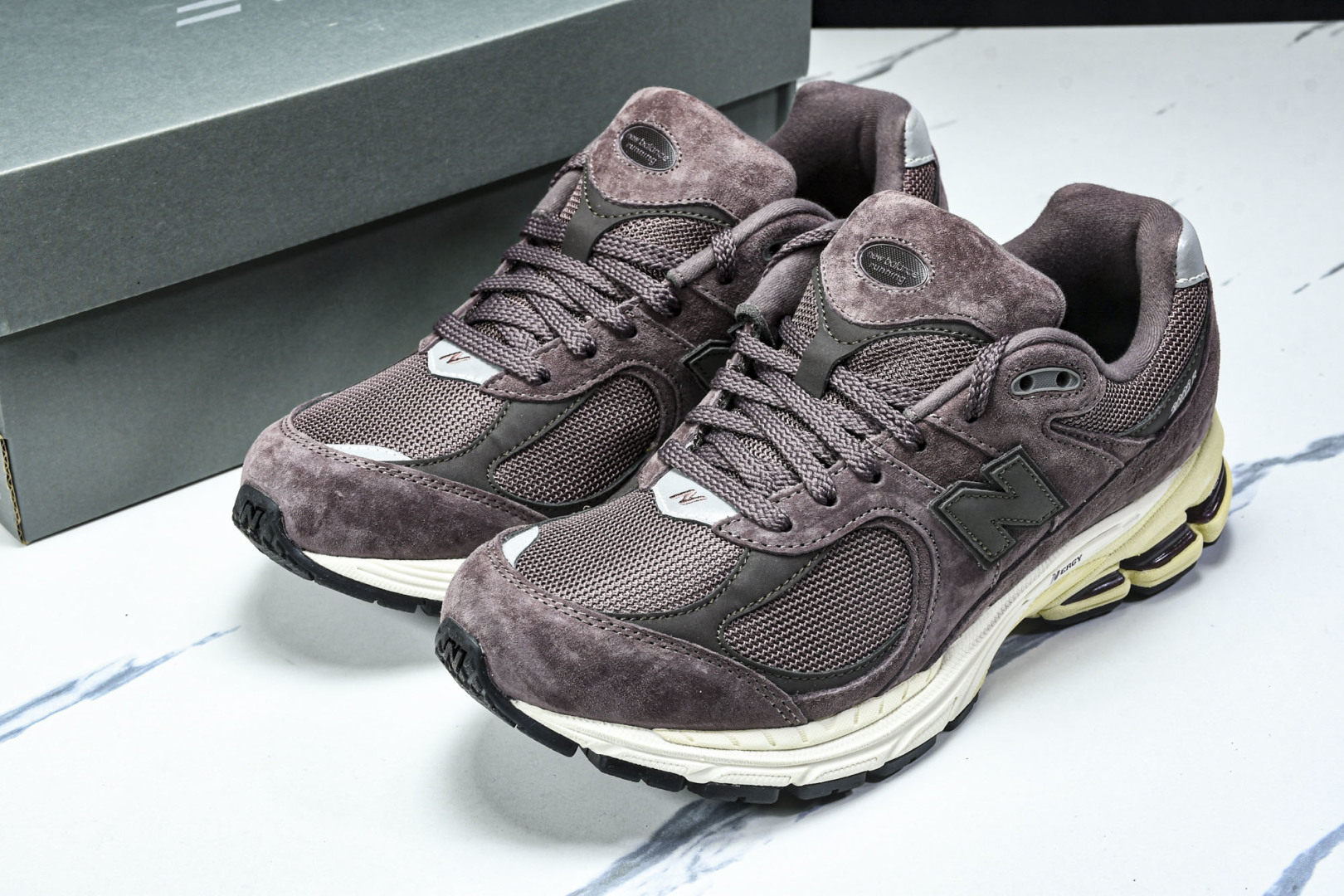  纯原 New Balance NB 2002R 红色 M2002RCD 尺码 36 37 37.5 3