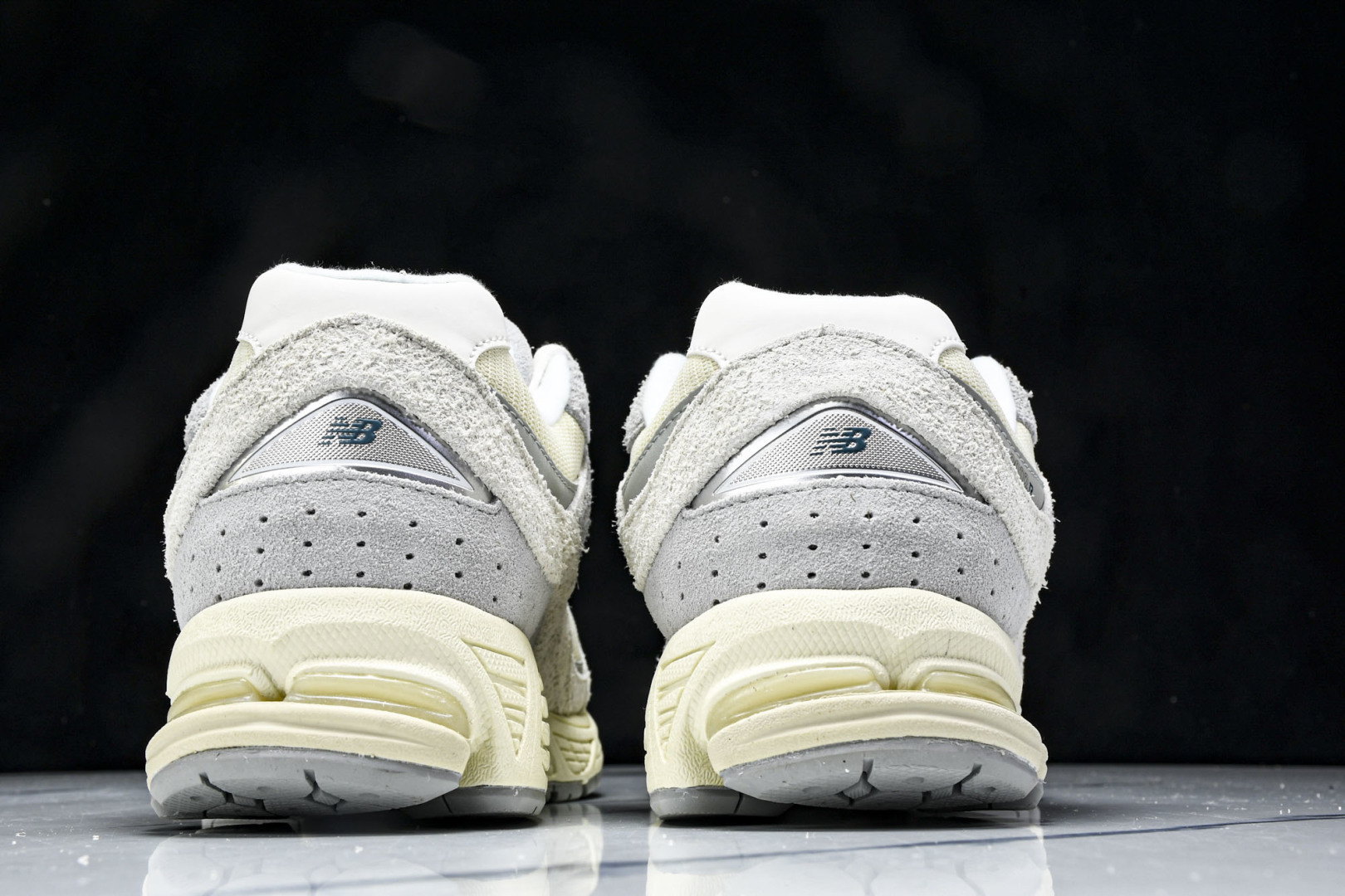  纯原 New Balance NB 2002R 灰白色 I2002REK 尺码 36 37 37.5 