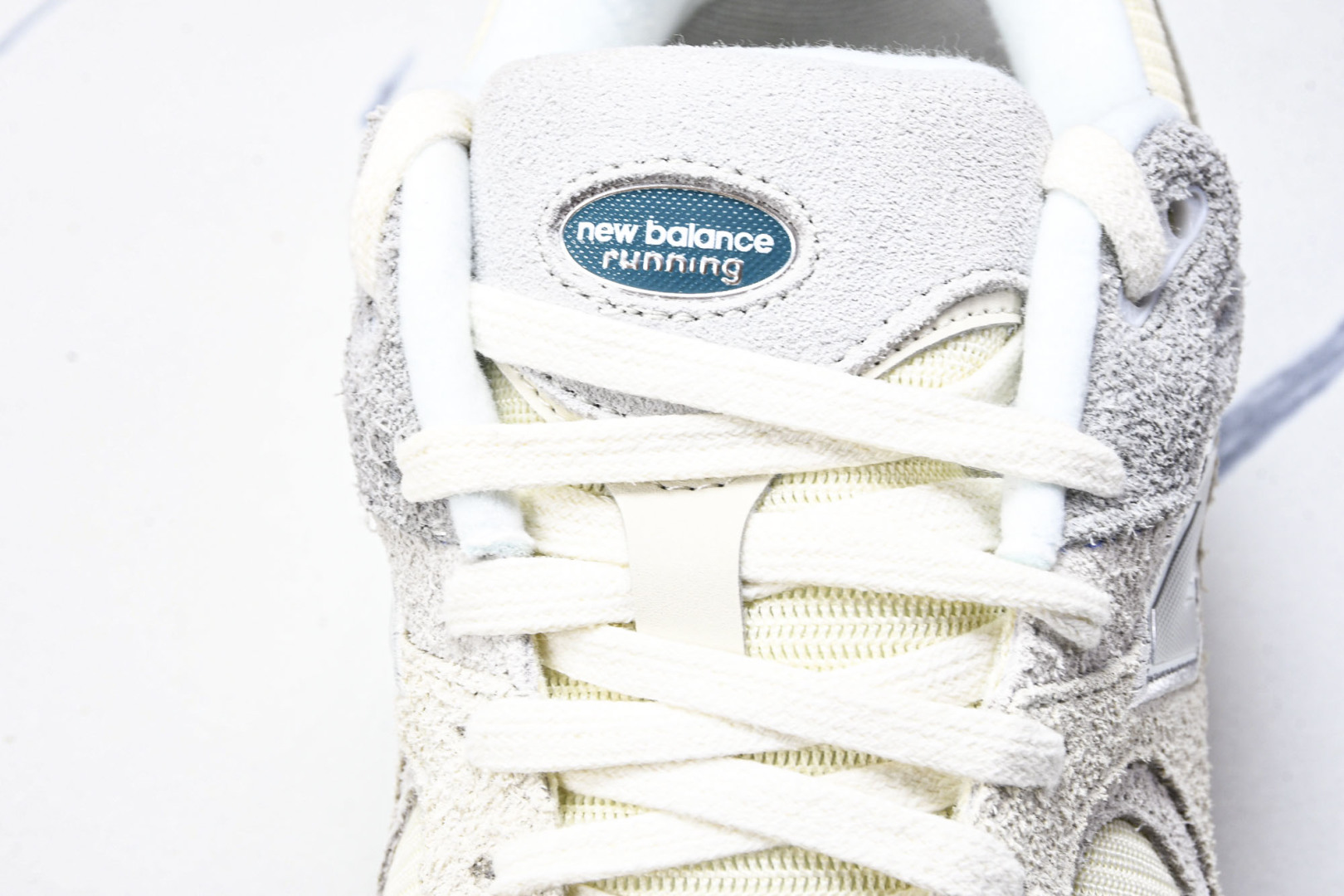  纯原 New Balance NB 2002R 灰白色 I2002REK 尺码 36 37 37.5 