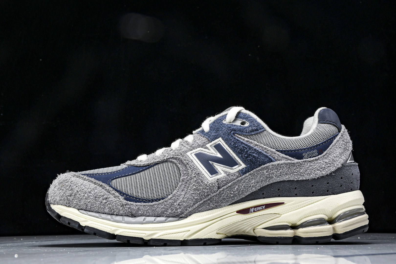  纯原 New Balance NB 2002R 灰米色 M2002REL 尺码 36 37 37.5 