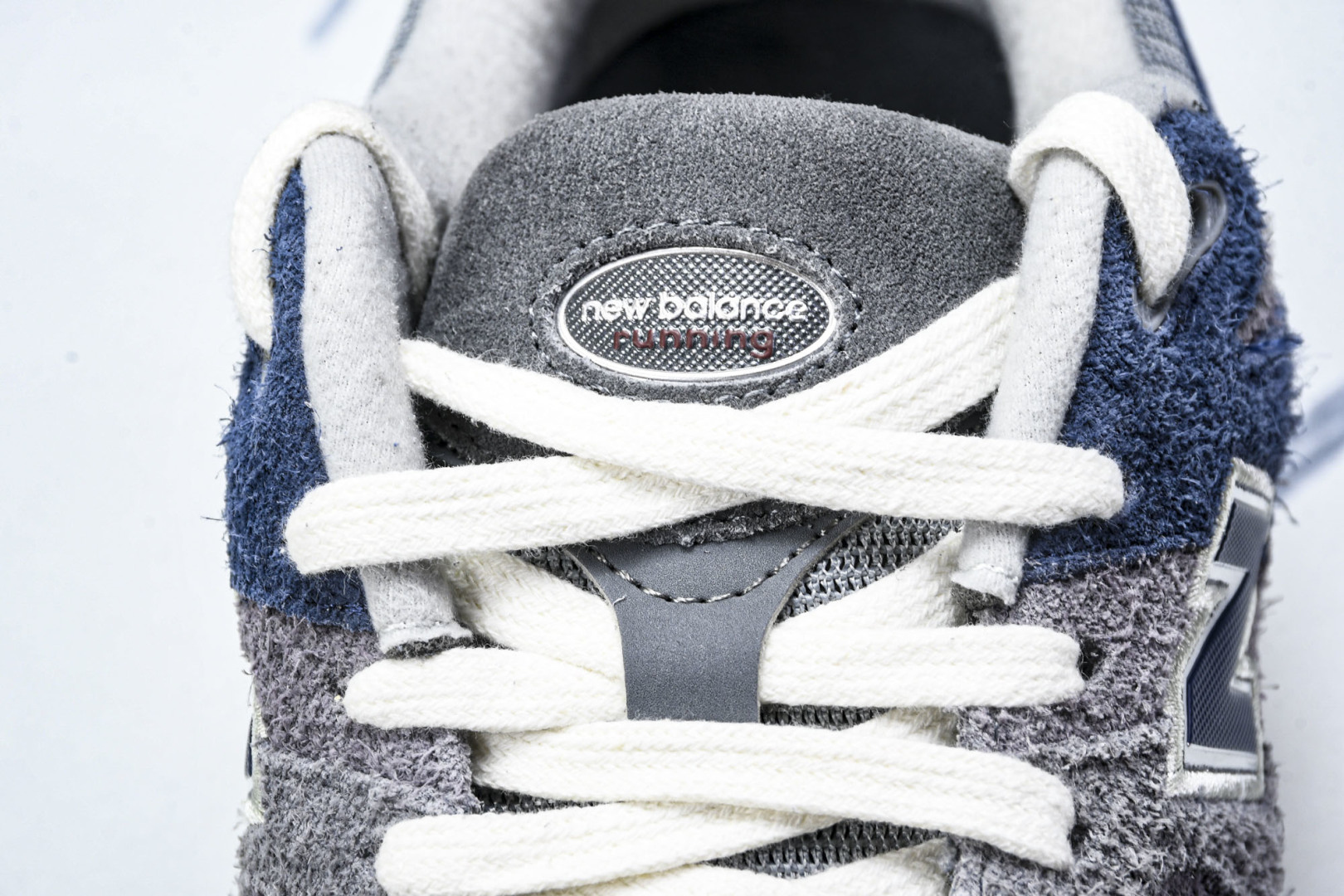  纯原 New Balance NB 2002R 灰米色 M2002REL 尺码 36 37 37.5 