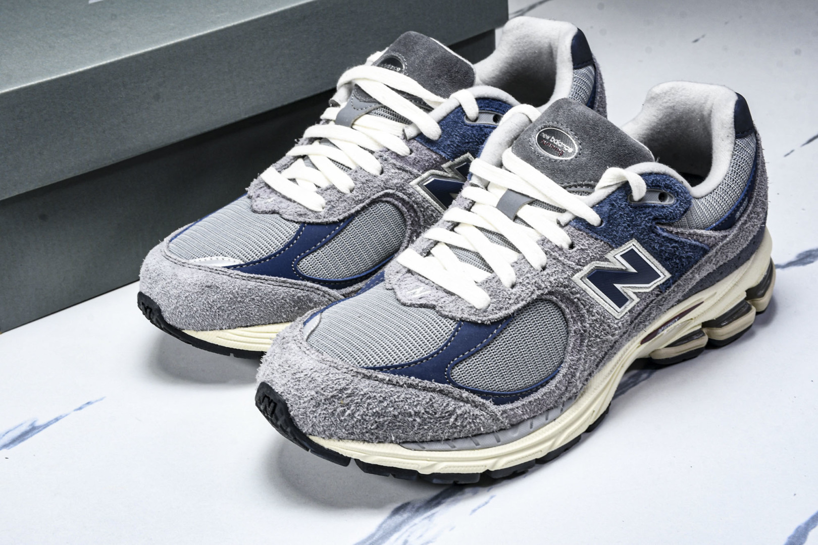  纯原 New Balance NB 2002R 灰米色 M2002REL 尺码 36 37 37.5 