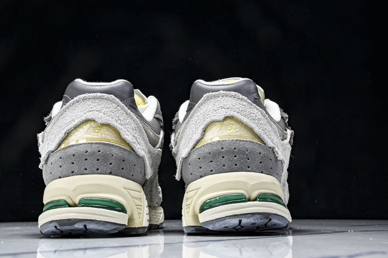  纯原 New Balance NB 2002R 灰色  M2002RDA 尺码 36 37 37.5 