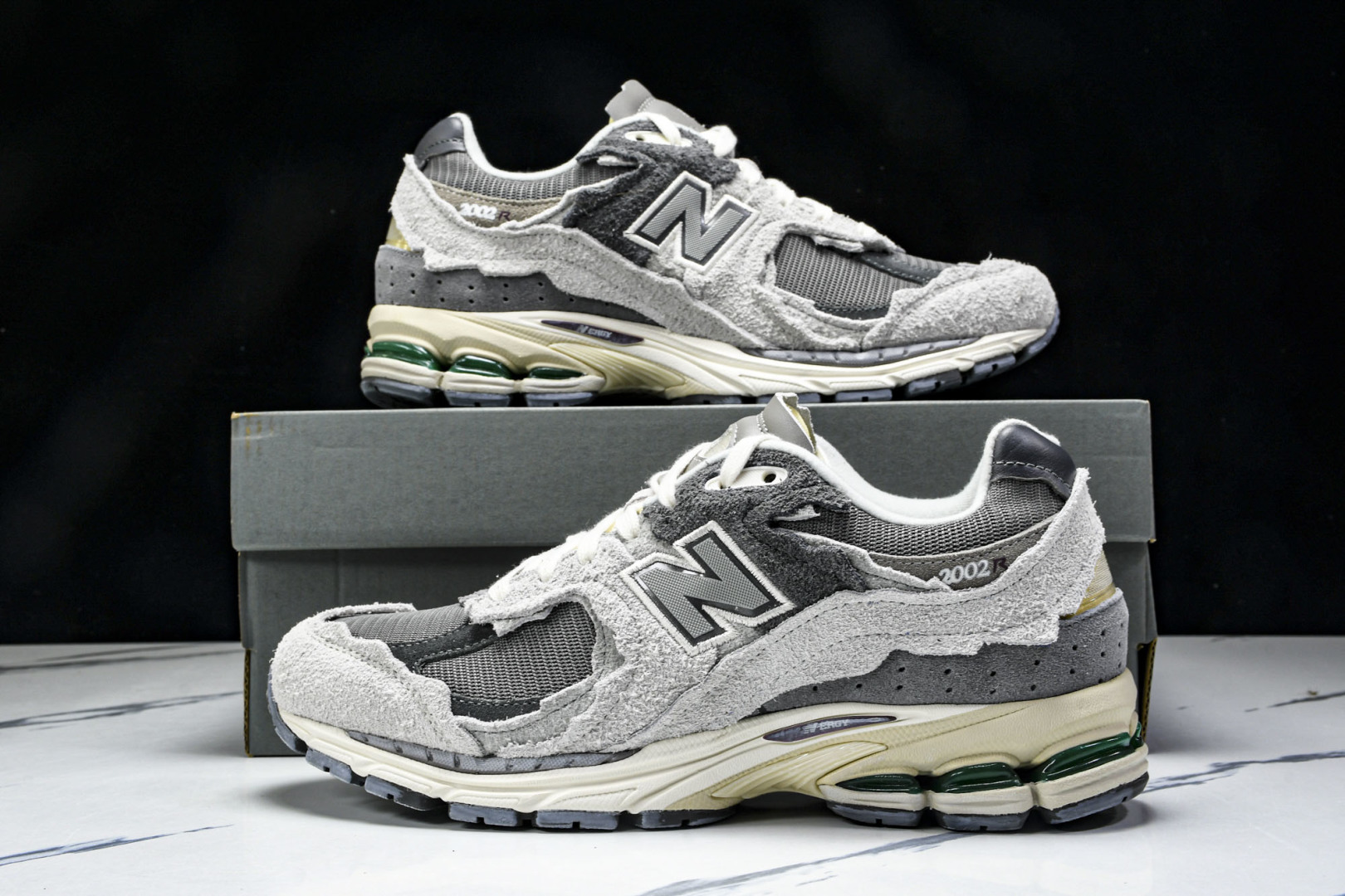  纯原 New Balance NB 2002R 灰色  M2002RDA 尺码 36 37 37.5 